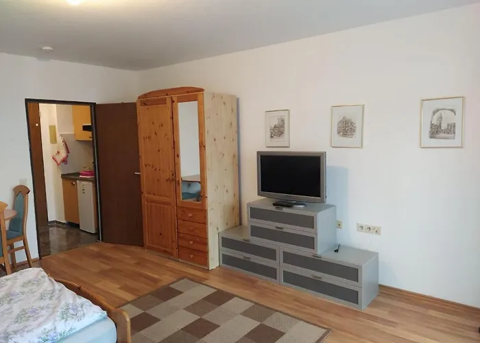 B606, Schoenes In Ruhiger Lager * Lahnstein